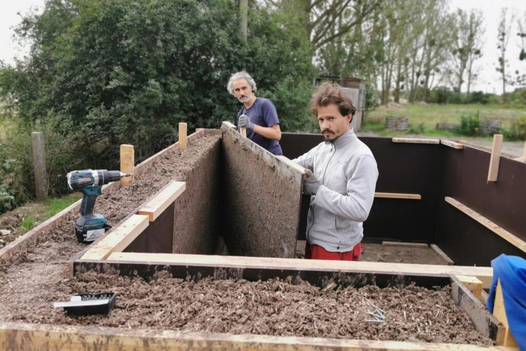 Information- and competence center Hemp with adventure trails (IKHE)